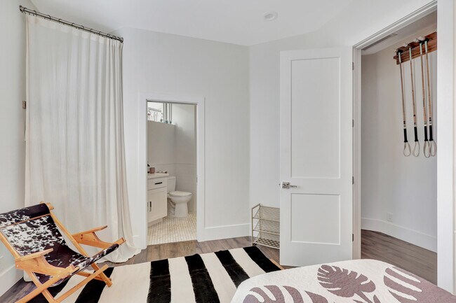Building Photo - 12612 Mallet Cir