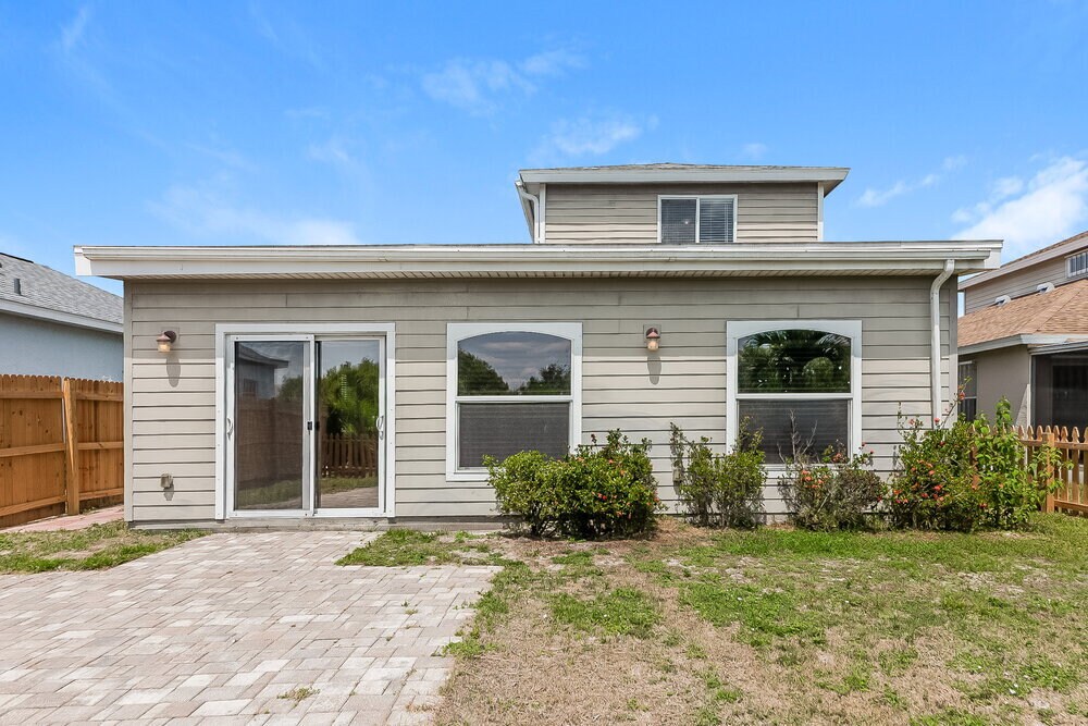 Building Photo - 5573 Colony Lake Ln