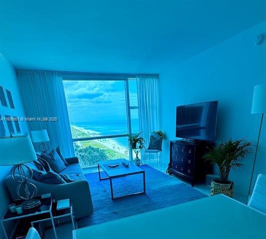Building Photo - 6801 Collins Ave