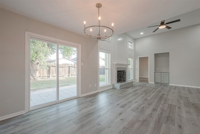 Building Photo - 15638 Schumann Ln