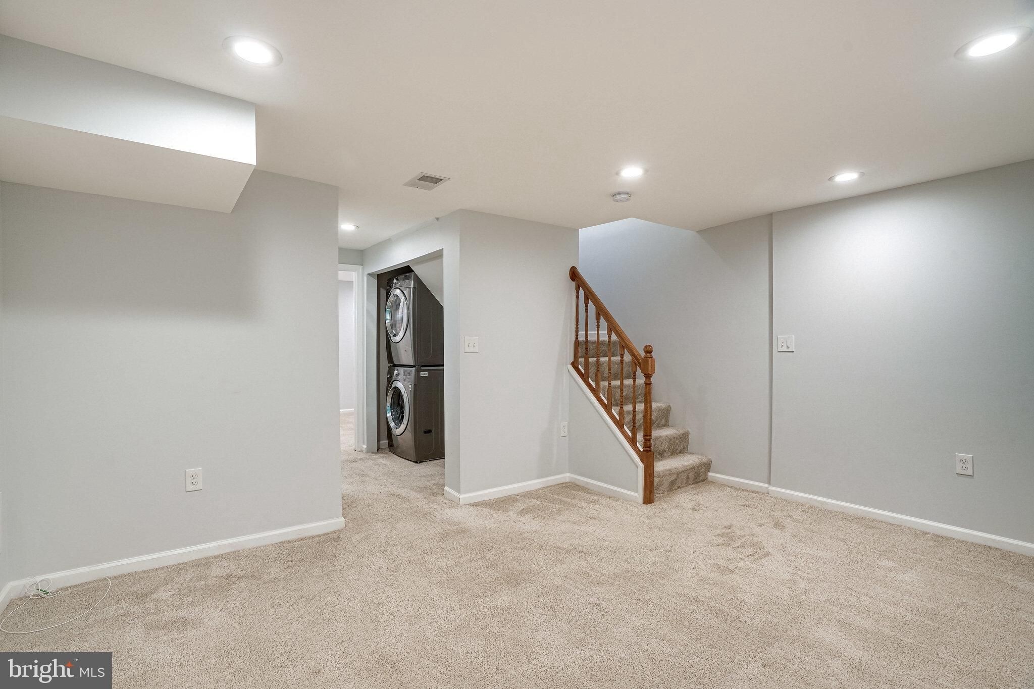Building Photo - 4214 Gault Pl NE