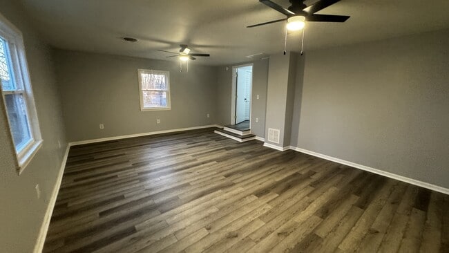 Building Photo - 126 Connector Rd