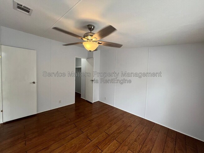Building Photo - 8006 Malone Rd