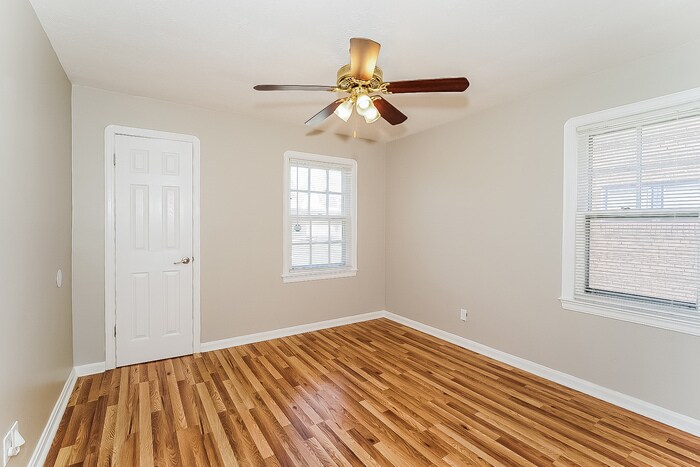 Building Photo - 19430 Monterey Ave