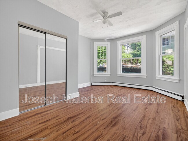 Building Photo - 195 Laurel Hill Ave