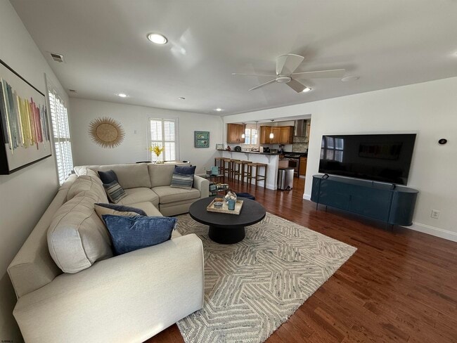 Building Photo - 119 N Huntington Ave