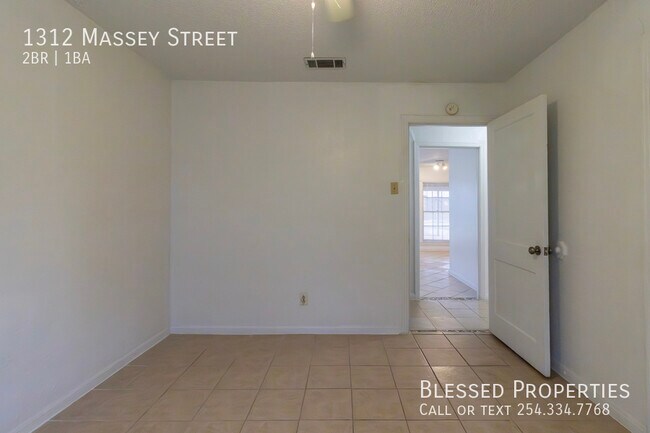 Building Photo - 1312 Massey St