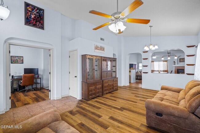 Building Photo - 14057 Tower Point Way