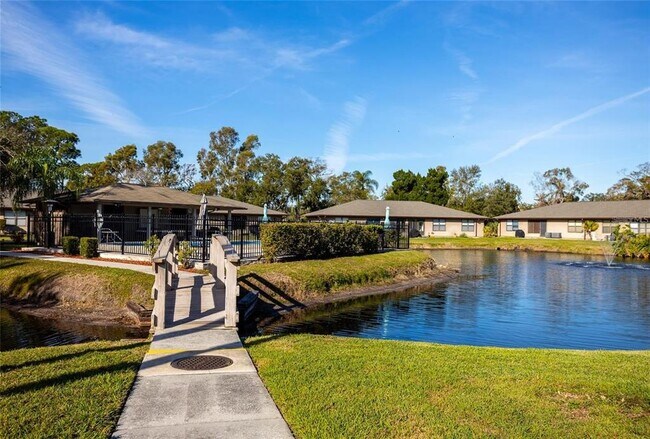 Building Photo - 5323 11th St Cir E