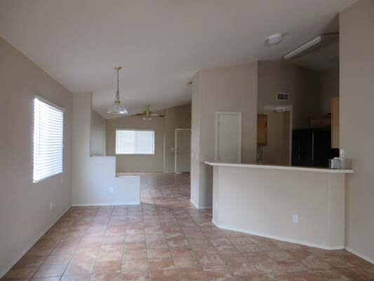 Building Photo - 13233 N Hammerstone Ln