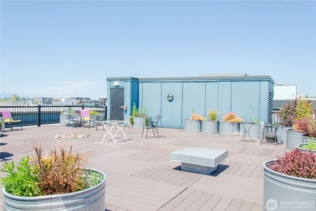 Building Photo - 2Bd/2Ba Seattle Condo