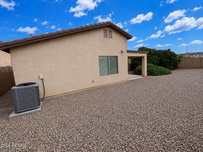 Building Photo - 3188 Copper Pointe Dr