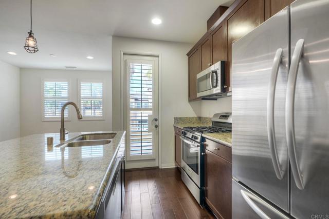 Building Photo - 5063 Waterview Way