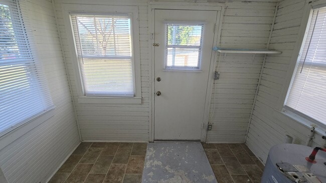 Building Photo - Olympia