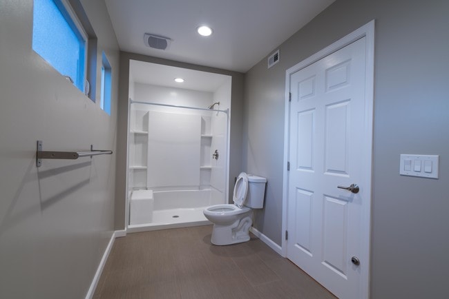 Downstairs bathroom - 1339 Quintero St
