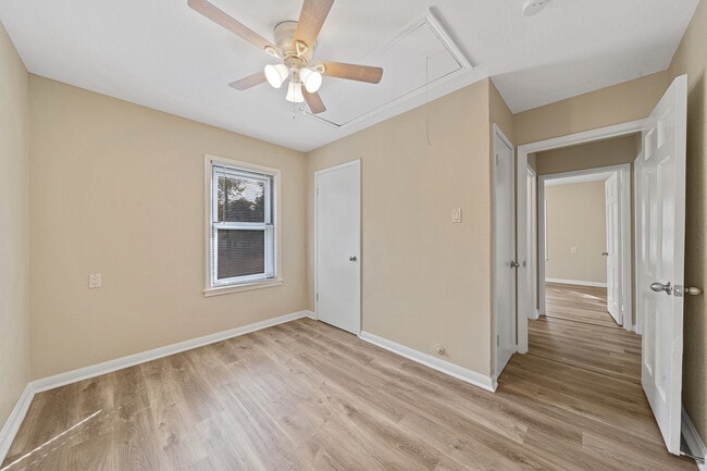 Building Photo - 3938 S Walters St