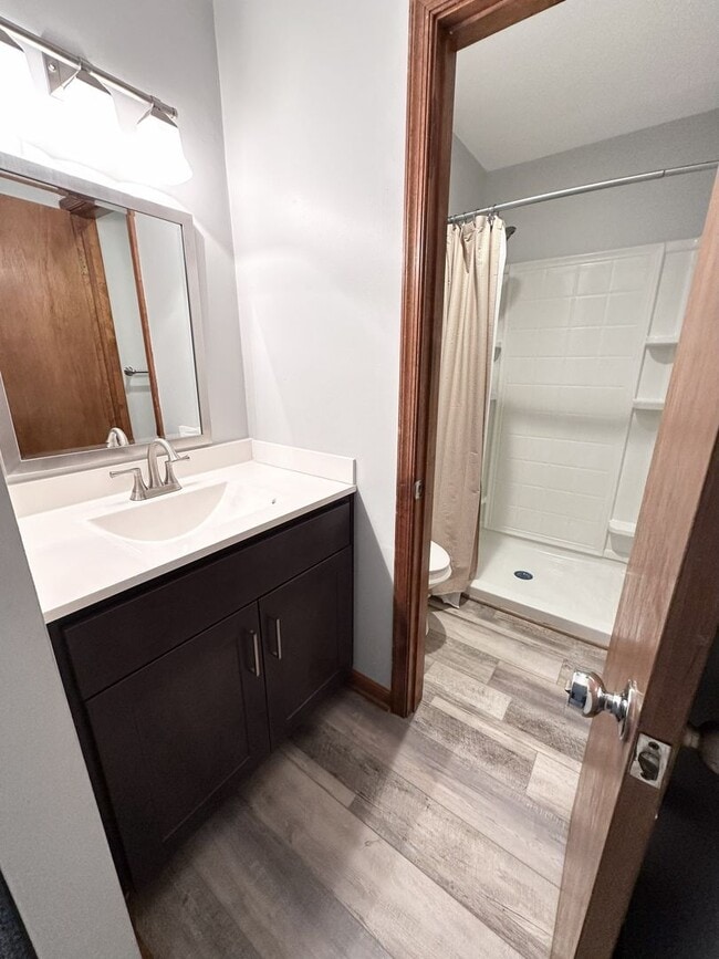 Building Photo - Great condo in Pelican Dunes!