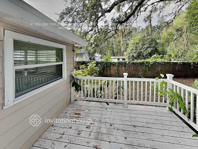Building Photo - 1317 S Mellonville Ave