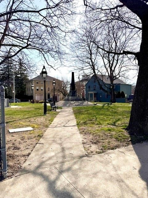 Building Photo - 15 Church St