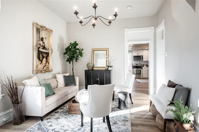 Building Photo - Large 2 Bed, 1 Bath + 2 Bonus Rooms – Two ...