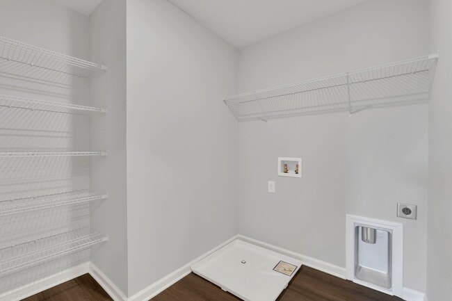 Building Photo - 164 S Ford St