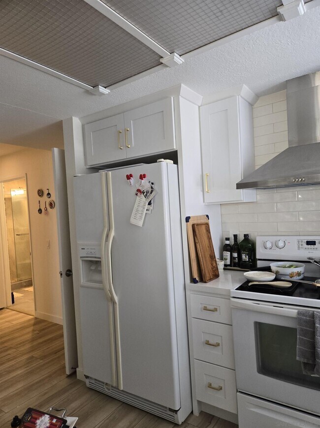 Building Photo - 4064 Crystal Dawn Ln