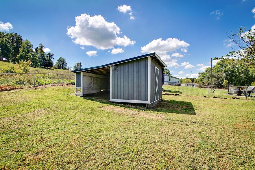 Building Photo - 1205 Morning Star Ln