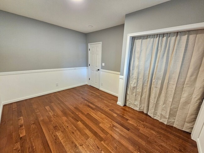 Building Photo - 10202 White Birch Ln