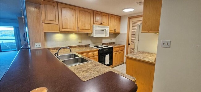 Building Photo - 36750 US Hwy 19 N