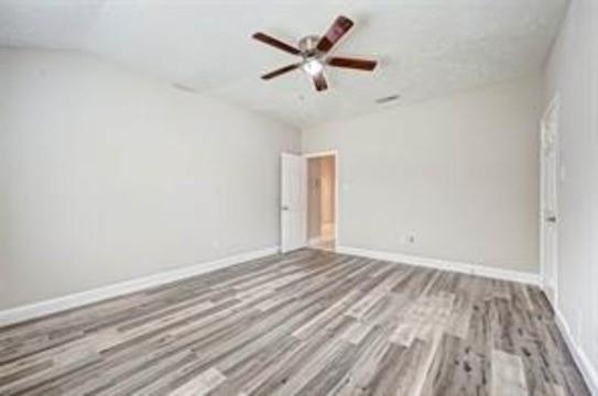 Building Photo - 6802 Glenray Dr
