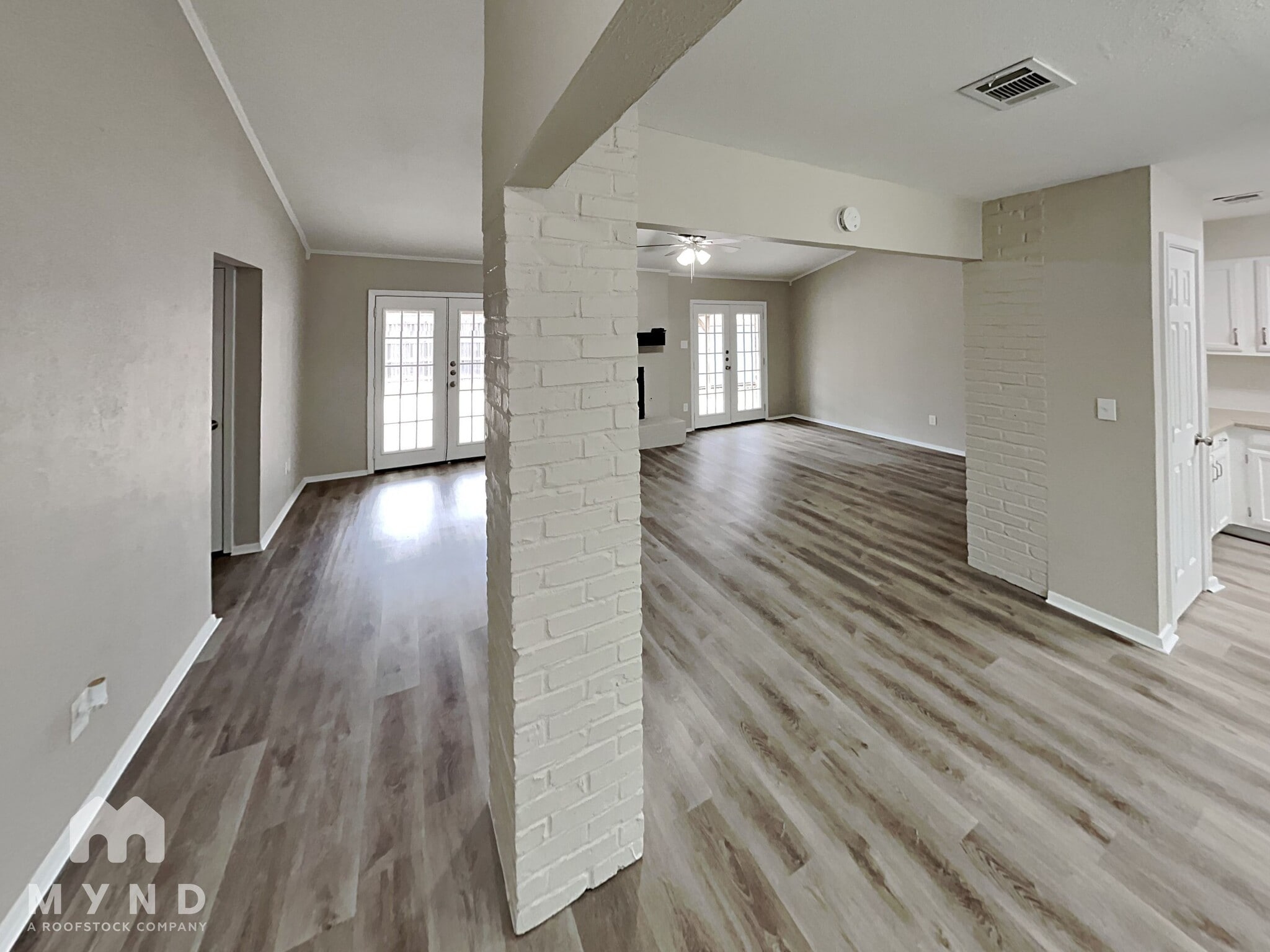 Building Photo - 105 Ripplewood Dr