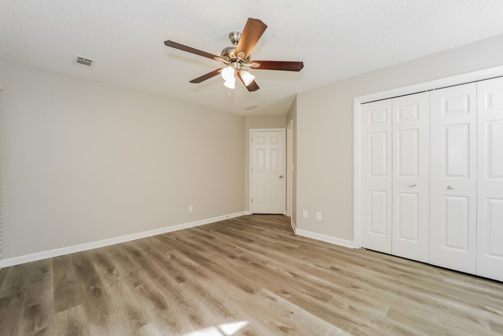 Building Photo - 2712 Horseshoe Creek Dr