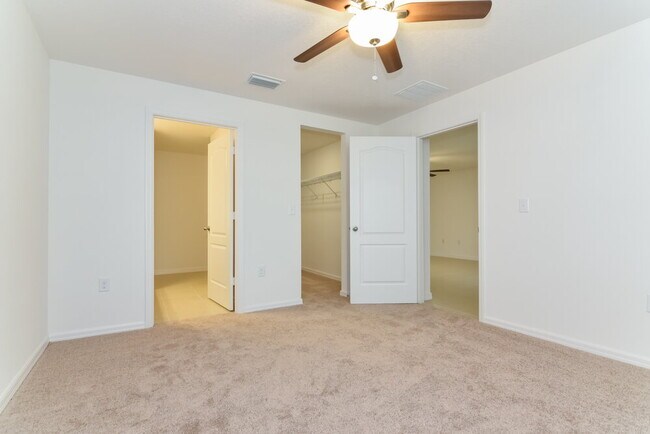 Building Photo - 12839 Impatiens St