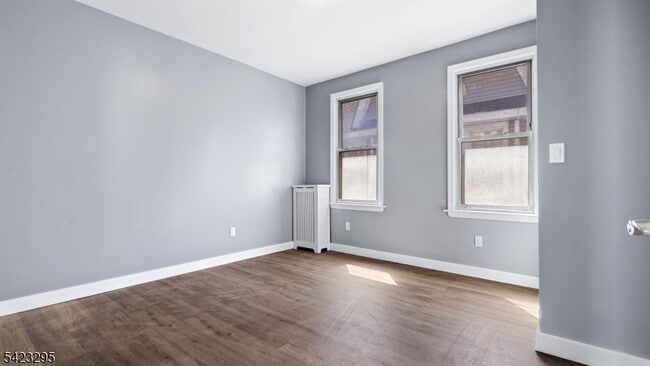 Building Photo - 19 Newfield St