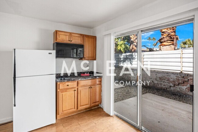 Building Photo - El Moro Villas Studio Apartments - ALL UTI...