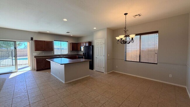 Building Photo - 45321 Miramar Rd