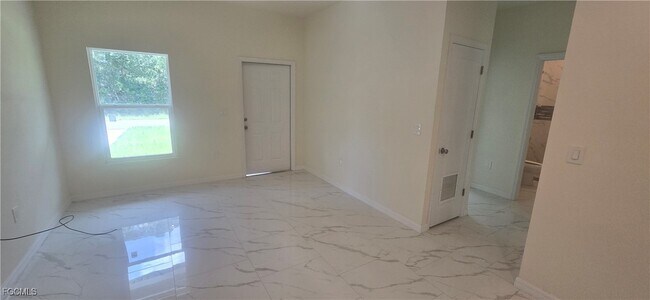 Building Photo - 3517 49th St W