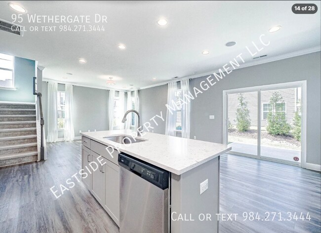 Building Photo - 95 Wethergate Dr