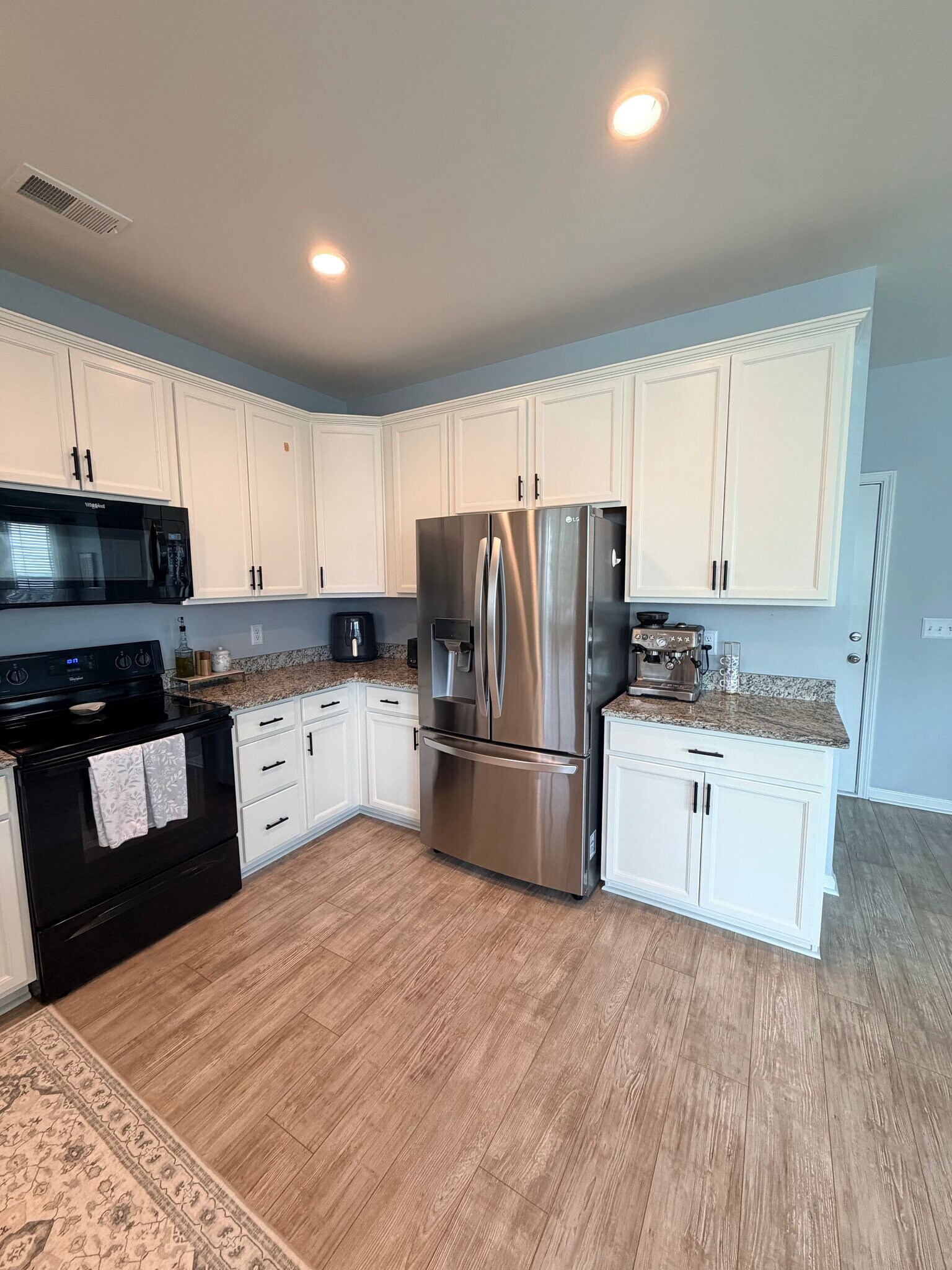 Building Photo - 1355 Hermitage Ln