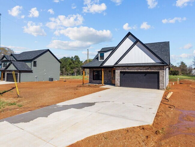 Building Photo - Salisbury New Construction 3 bedroom 2.5 baths