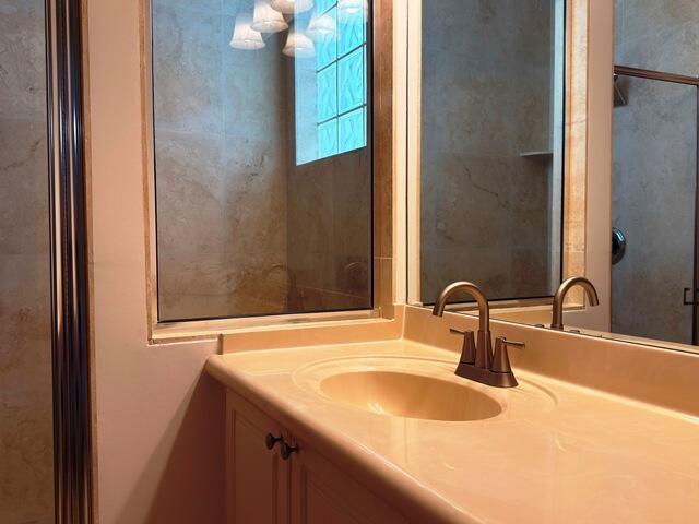 Building Photo - 8387 Ironhorse Ct