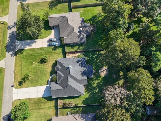 Building Photo - 1019 Monarch Oak Dr