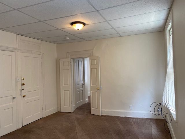 Building Photo - 2nd Floor 1 BR Apt Located On Derry St