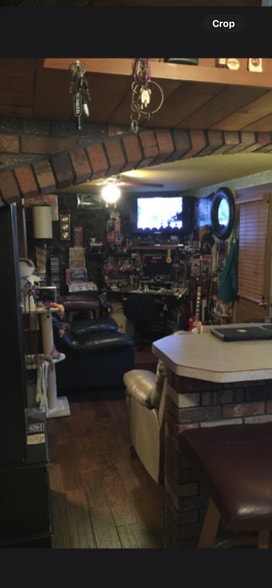 Building Photo - 508 N 13th St