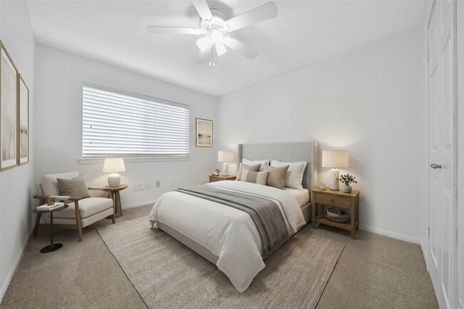 Building Photo - 9 W Lance Leaf Rd