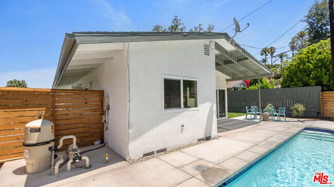 Building Photo - 5304 Baza Ave