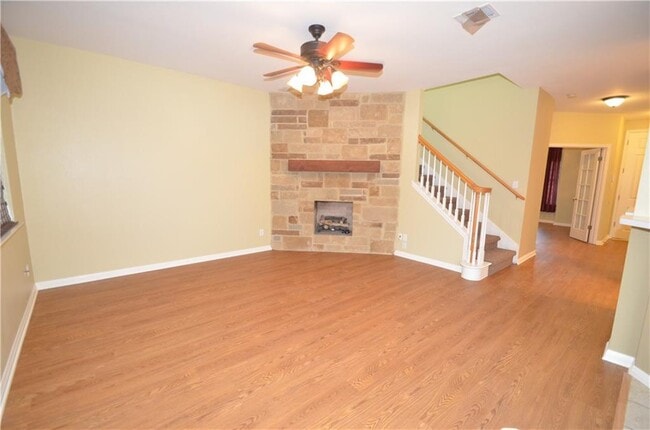 Building Photo - 3013 Sussex Gardens Ln
