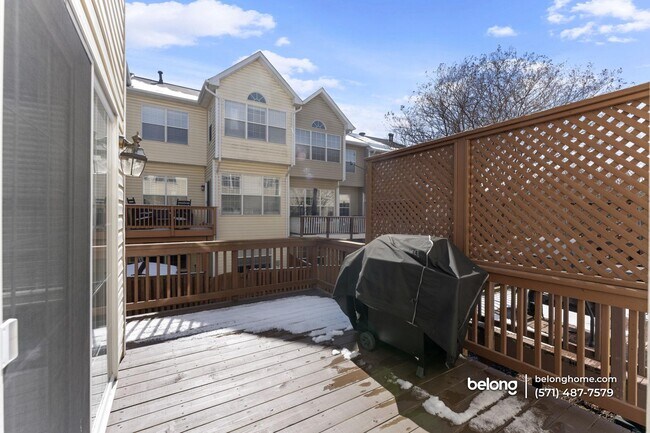 Building Photo - 47339 Blackwater Falls Terrace