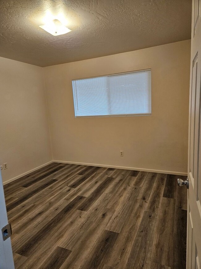 Building Photo - 310 NW 3rd St