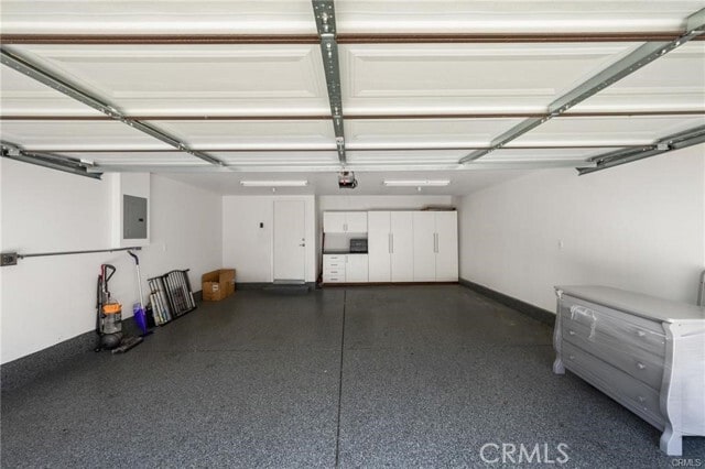 Building Photo - 817 S Anaheim Blvd